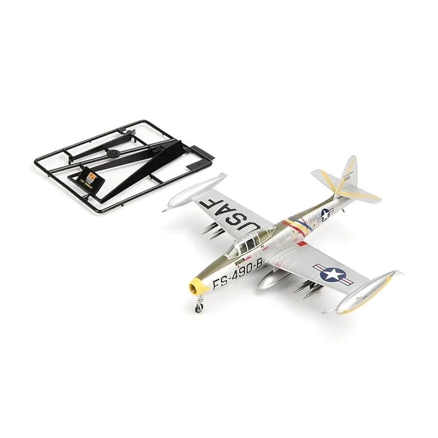 飛行機モデル Amazon.co.jp: 航空機 1/72 スケール航空機モデル USAF F-84E 戦闘機